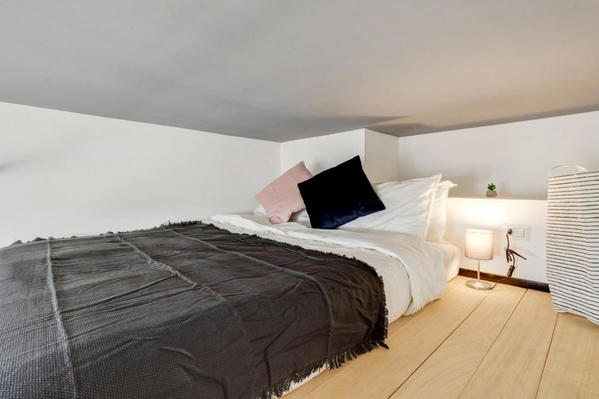 Homeby, Cozy Penthouse Apartment มิลาน ภายนอก รูปภาพ